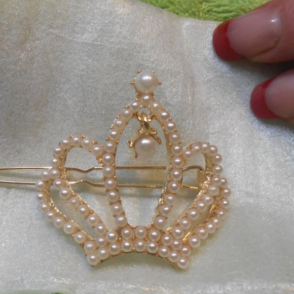 Pearl & Crystal Bling Crown Barrettes - Picture 2 of 15